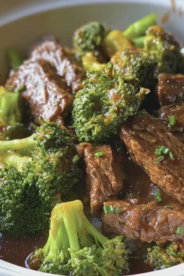 Slow Cooker Beef and Broccoli
